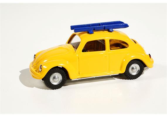 Blechfabrik - VW Käfer mit Skiern