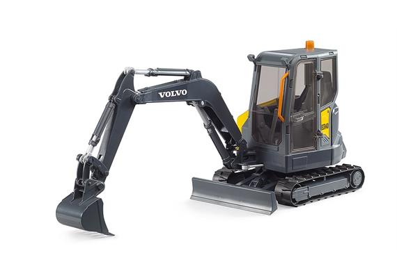 Bruder 02465 Volvo Kompaktbagger ECR40