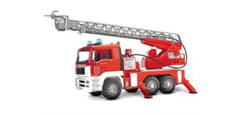 Bruder 02771 MAN Feuerwehr mit Drehleiter, Licht und Sound