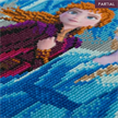 Crystal Art Kit "Elsa, Anna & Olaf" 30 x 30 cm, mit Rahmen | Bild 3
