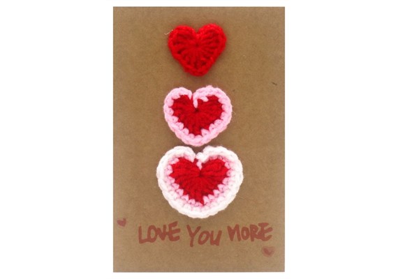 Gestrickte Positive Geschenkkarte 14.9 x 9.5 cm Herzen