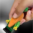 LEGO® 53637 Minifigures™ Karotten-Maskottchen Schlüsselanhänger mit Taschenlampe | Bild 4
