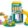 LEGO® Bluey 11201 Bluey und Chloe auf dem Spielplatz | Bild 3