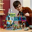 LEGO® City 60380 Stadtzentrum | Bild 4