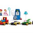 LEGO® Disney 43264 Partyzug und das Auto RC aus Toy Story | Bild 5