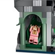 LEGO® Harry Potter 76473 Schloss Hogwarts Ostflügel | Bild 4