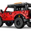 LEGO® Technic 42213 Ford Bronco® Offroader | Bild 4