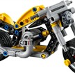 LEGO® Technic 42225 Gelbes Motorrad | Bild 2