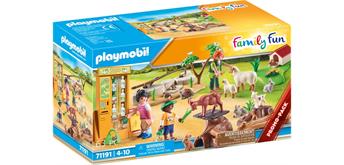 PLAYMOBIL® Family Fun 71191 Streichelzoo