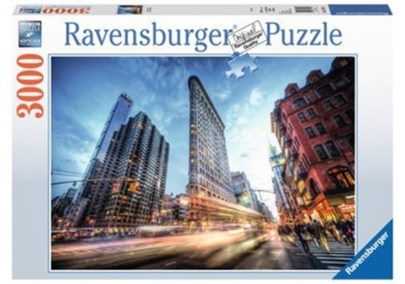 Ravensburger Puzzle 17075 Flat Iron Building